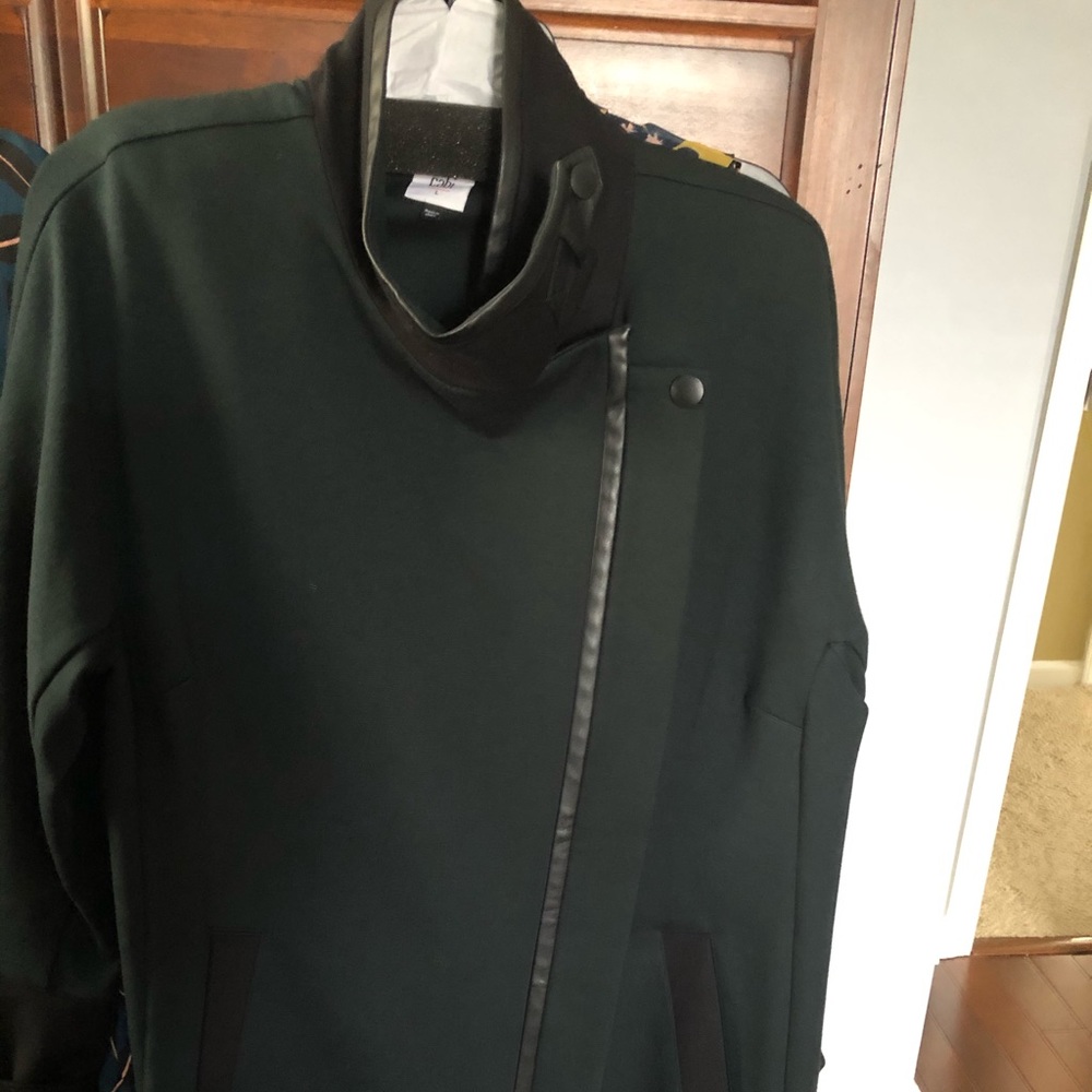 Cabi renaissance coat size Large